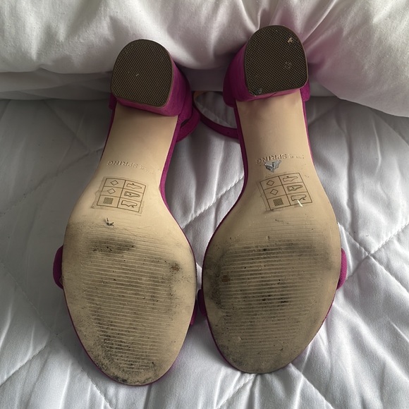 Pink/purple block heel sandals - Picture 2 of 4